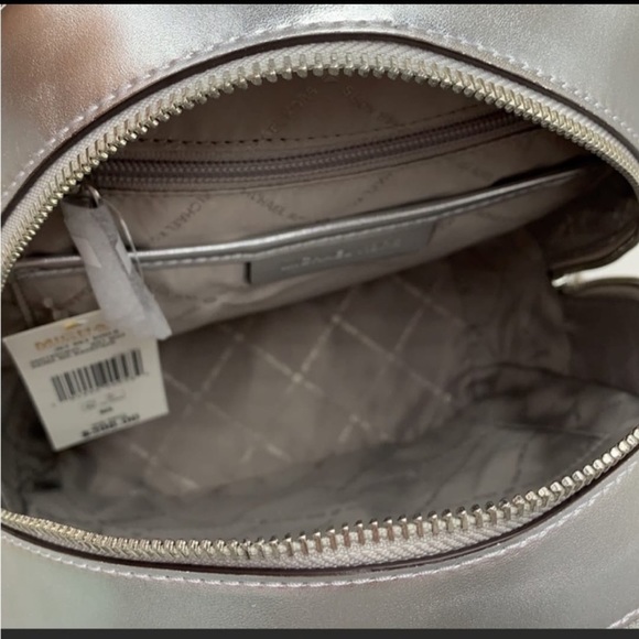 Michael Kors medium Backpack - Picture 6 of 9